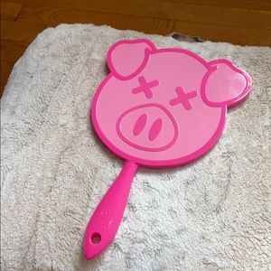 Jeffree Star x Shane pig mirror